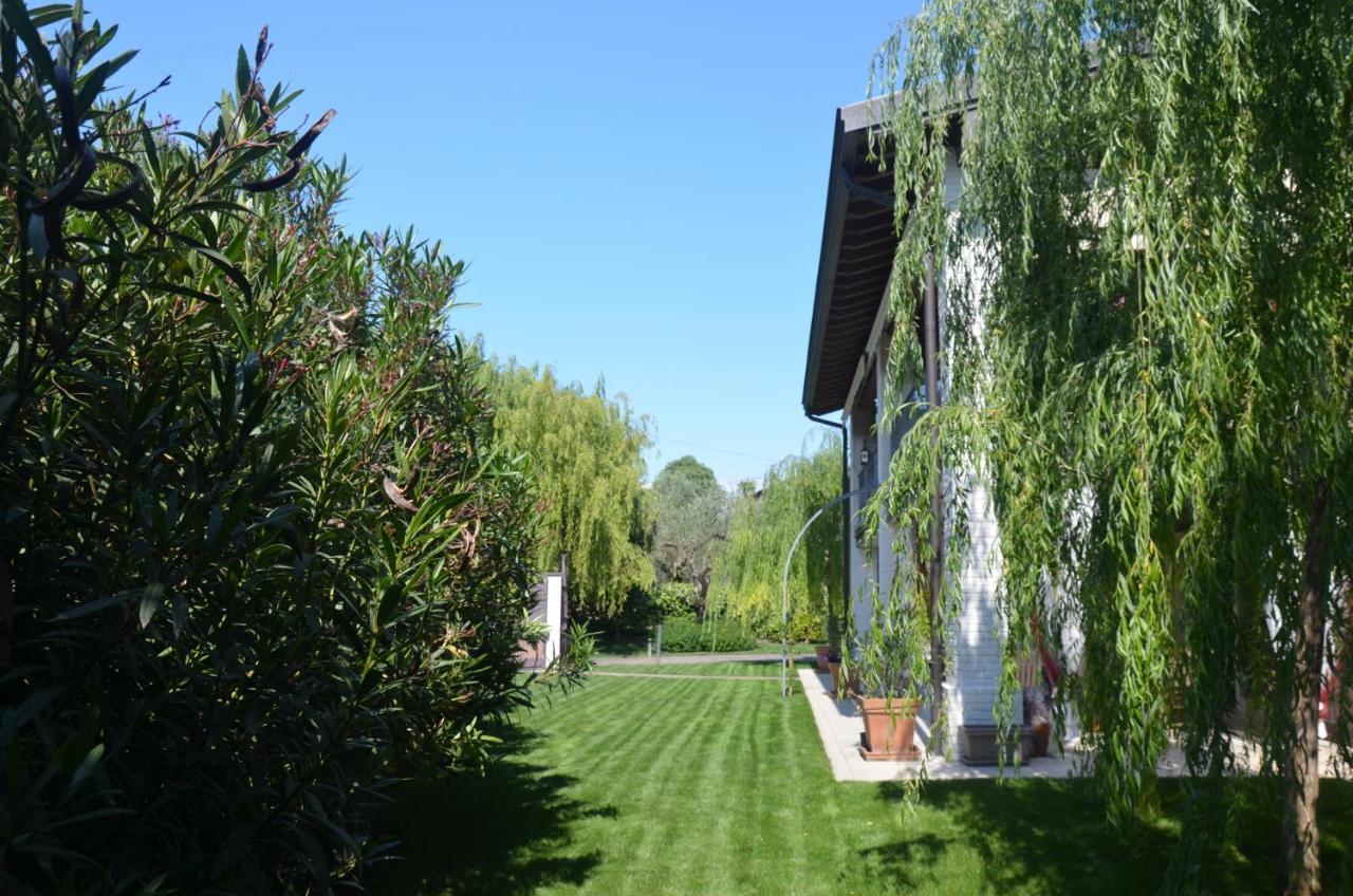 Asso Bed & Breakfast Manerba del Garda Dış mekan fotoğraf