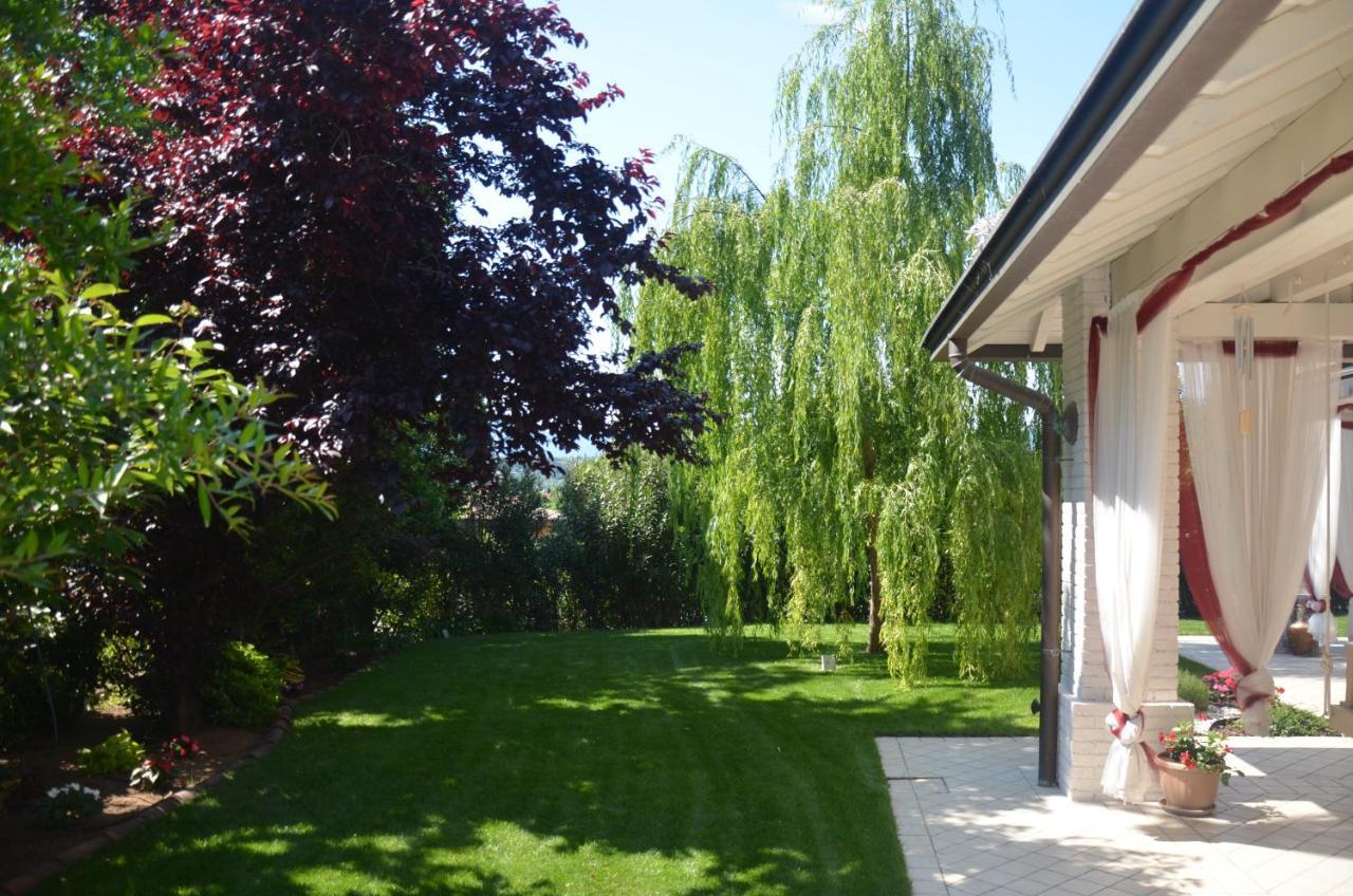 Asso Bed & Breakfast Manerba del Garda Dış mekan fotoğraf
